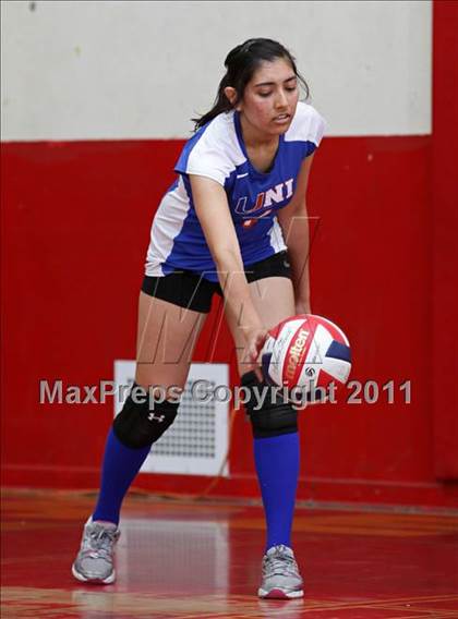 Thumbnail 1 in University @ Taft (CIF LACS Playoffs) photogallery.