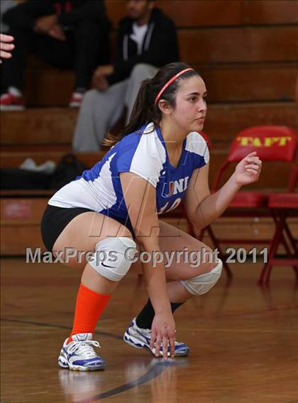 Thumbnail 1 in University @ Taft (CIF LACS Playoffs) photogallery.