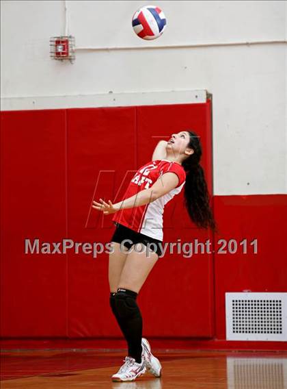 Thumbnail 1 in University @ Taft (CIF LACS Playoffs) photogallery.