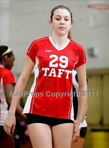 Thumbnail 1 in University @ Taft (CIF LACS Playoffs) photogallery.