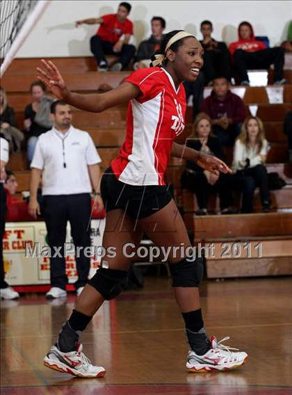 Thumbnail 3 in University @ Taft (CIF LACS Playoffs) photogallery.