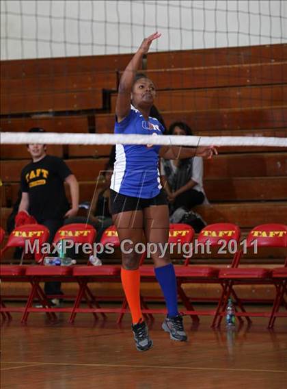 Thumbnail 3 in University @ Taft (CIF LACS Playoffs) photogallery.