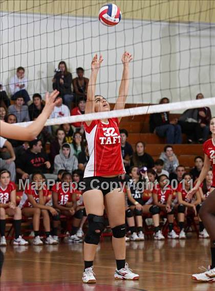 Thumbnail 1 in University @ Taft (CIF LACS Playoffs) photogallery.