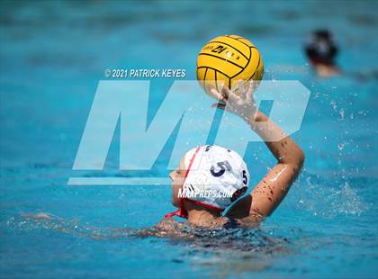 Thumbnail 2 in Beckman @ Tustin Girls photogallery.