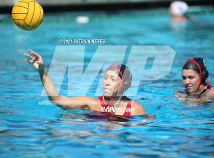 Thumbnail 2 in Beckman @ Tustin Girls photogallery.
