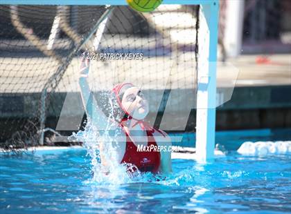 Thumbnail 1 in Beckman @ Tustin Girls photogallery.