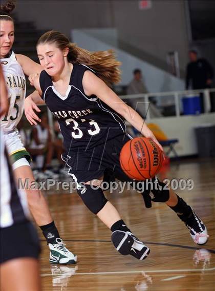 Thumbnail 2 in Clear Creek vs Cy Falls (McDonalds Texas Invitational) photogallery.