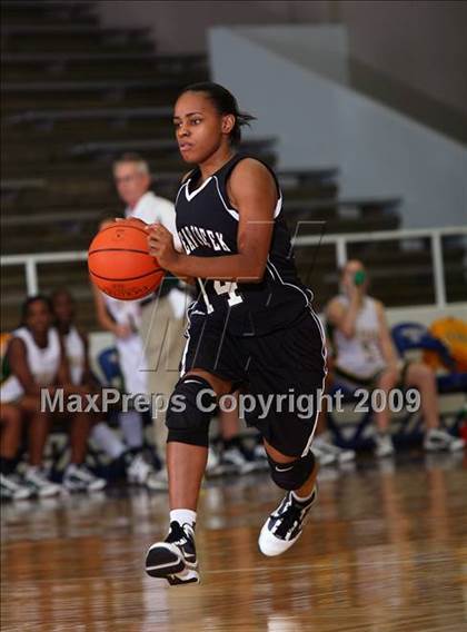 Thumbnail 1 in Clear Creek vs Cy Falls (McDonalds Texas Invitational) photogallery.