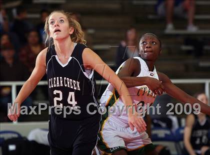 Thumbnail 3 in Clear Creek vs Cy Falls (McDonalds Texas Invitational) photogallery.