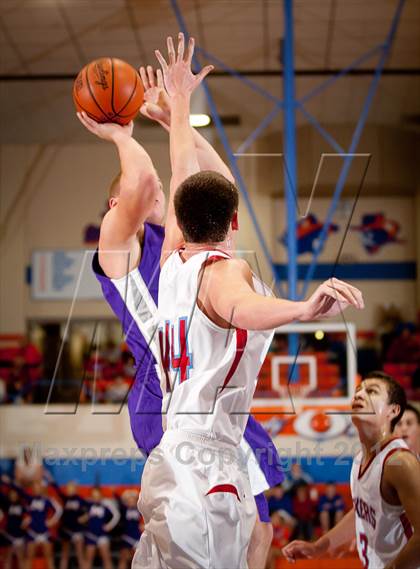 Thumbnail 2 in Calloway County vs Harrisburg (Marshall County Hoopfest) photogallery.