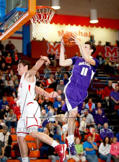 Thumbnail 2 in Calloway County vs Harrisburg (Marshall County Hoopfest) photogallery.