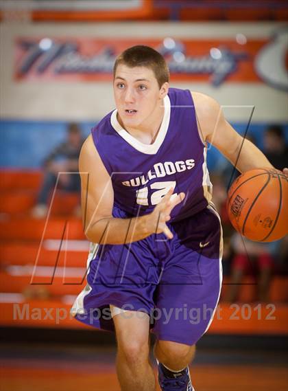 Thumbnail 2 in Calloway County vs Harrisburg (Marshall County Hoopfest) photogallery.