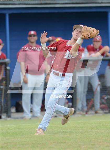 Thumbnail 1 in Destrehan @ Bourgeois photogallery.