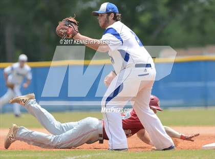 Thumbnail 1 in Destrehan @ Bourgeois photogallery.