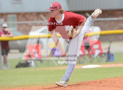Thumbnail 3 in Destrehan @ Bourgeois photogallery.