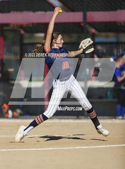 Thumbnail 1 in Fruita Monument vs Legend (CHSAA 5A Sweet 16) photogallery.