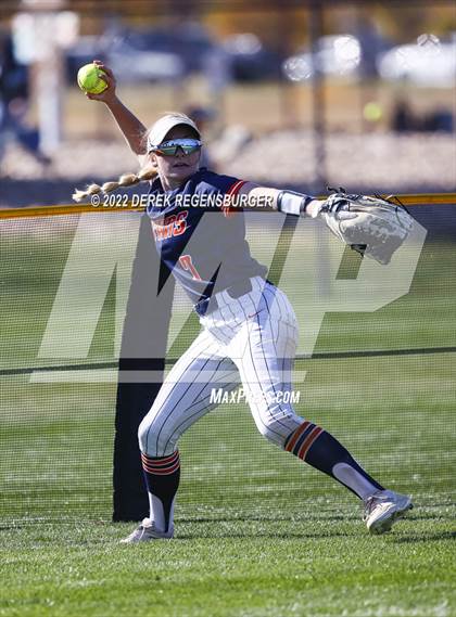 Thumbnail 1 in Fruita Monument vs Legend (CHSAA 5A Sweet 16) photogallery.