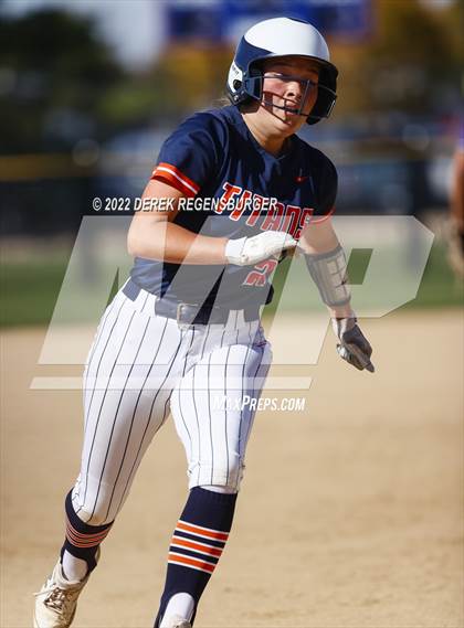 Thumbnail 3 in Fruita Monument vs Legend (CHSAA 5A Sweet 16) photogallery.