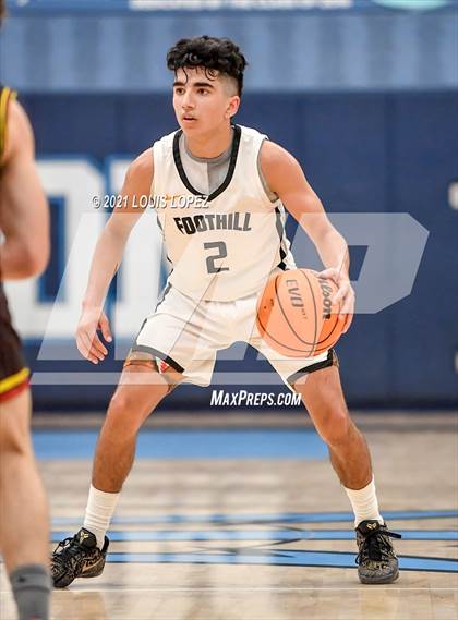 Thumbnail 3 in JSerra Catholic vs. Foothill (CDM Beach Bash Tournament) photogallery.