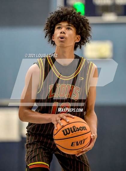 Thumbnail 2 in JSerra Catholic vs. Foothill (CDM Beach Bash Tournament) photogallery.
