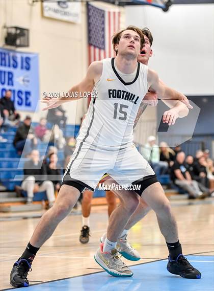 Thumbnail 1 in JSerra Catholic vs. Foothill (CDM Beach Bash Tournament) photogallery.