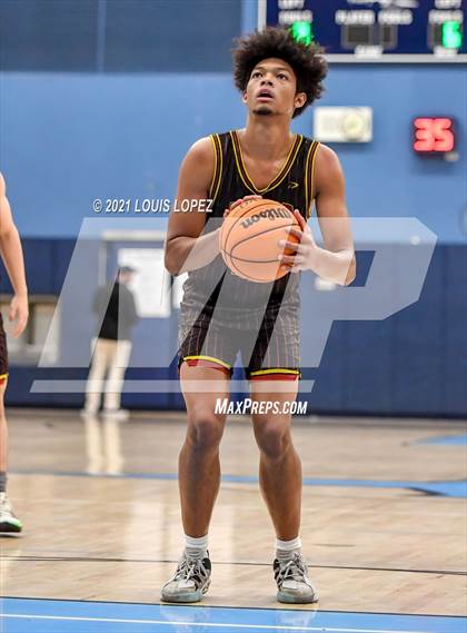 Thumbnail 3 in JSerra Catholic vs. Foothill (CDM Beach Bash Tournament) photogallery.