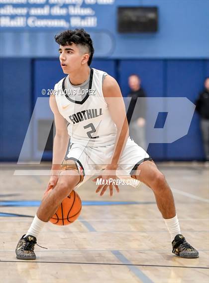 Thumbnail 3 in JSerra Catholic vs. Foothill (CDM Beach Bash Tournament) photogallery.
