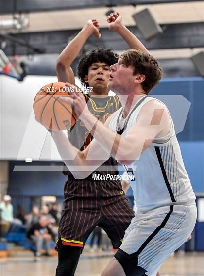 Thumbnail 2 in JSerra Catholic vs. Foothill (CDM Beach Bash Tournament) photogallery.