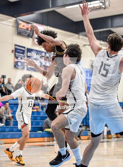 Thumbnail 2 in JSerra Catholic vs. Foothill (CDM Beach Bash Tournament) photogallery.
