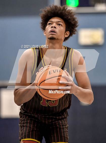 Thumbnail 3 in JSerra Catholic vs. Foothill (CDM Beach Bash Tournament) photogallery.