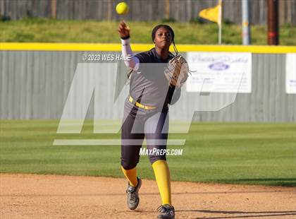 Thumbnail 2 in Olive Branch @ DeSoto Central photogallery.