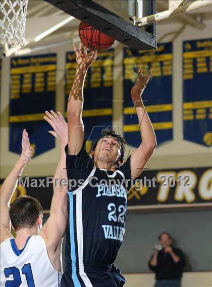 Thumbnail 3 in Pleasant Valley vs. Davis (Trojan Toss-Up) photogallery.