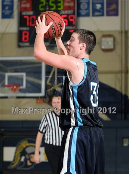 Thumbnail 3 in Pleasant Valley vs. Davis (Trojan Toss-Up) photogallery.
