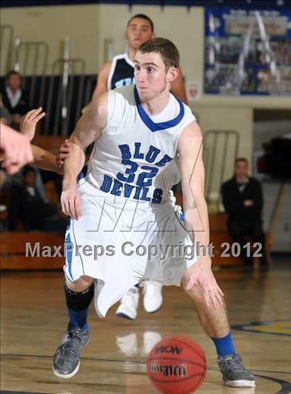 Thumbnail 3 in Pleasant Valley vs. Davis (Trojan Toss-Up) photogallery.