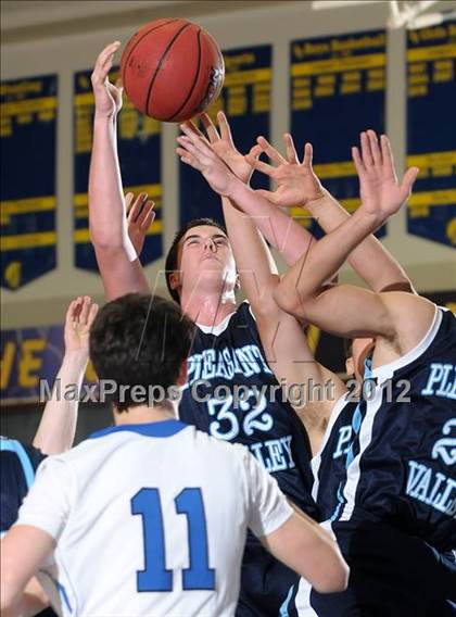 Thumbnail 2 in Pleasant Valley vs. Davis (Trojan Toss-Up) photogallery.