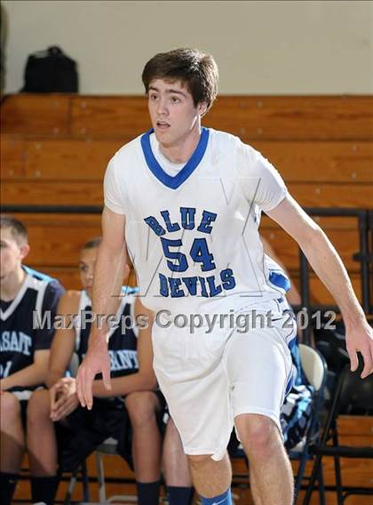 Thumbnail 2 in Pleasant Valley vs. Davis (Trojan Toss-Up) photogallery.