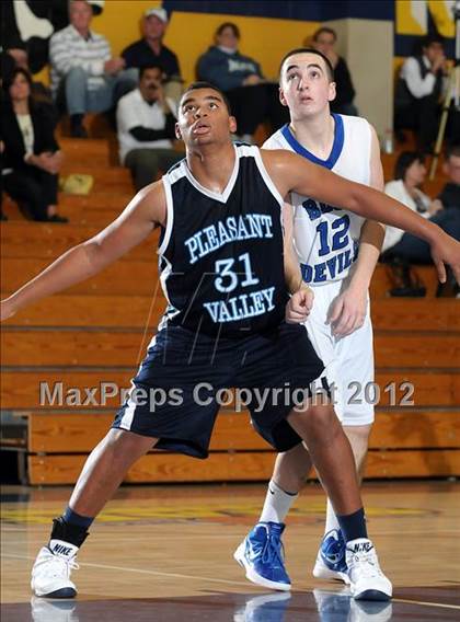 Thumbnail 2 in Pleasant Valley vs. Davis (Trojan Toss-Up) photogallery.