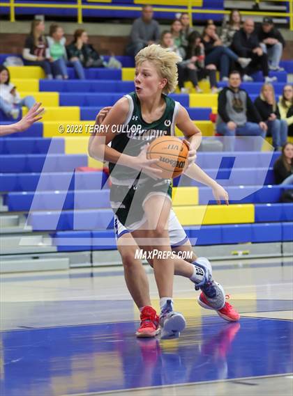 Thumbnail 3 in Olympus @ Taylorsville photogallery.