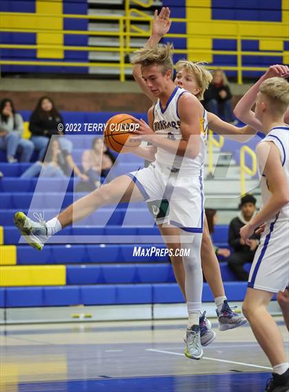 Thumbnail 1 in Olympus @ Taylorsville photogallery.