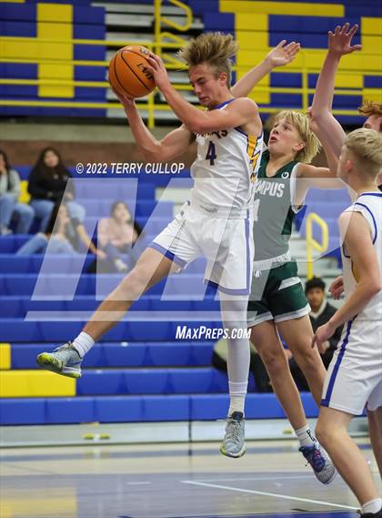 Thumbnail 3 in Olympus @ Taylorsville photogallery.