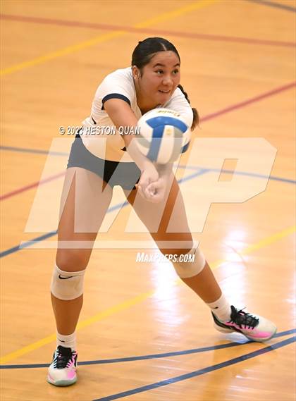 Thumbnail 1 in 'Iolani @ Kamehameha Kapalama photogallery.