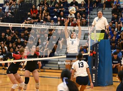 Thumbnail 1 in 'Iolani @ Kamehameha Kapalama photogallery.