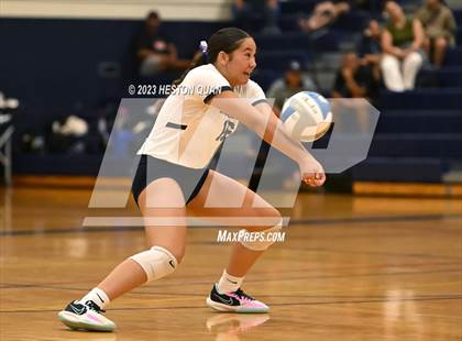 Thumbnail 2 in 'Iolani @ Kamehameha Kapalama photogallery.