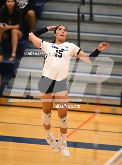 Thumbnail 3 in 'Iolani @ Kamehameha Kapalama photogallery.