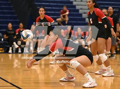 Thumbnail 3 in 'Iolani @ Kamehameha Kapalama photogallery.