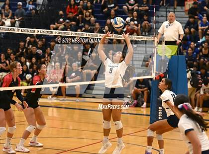 Thumbnail 1 in 'Iolani @ Kamehameha Kapalama photogallery.