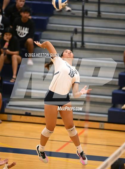 Thumbnail 2 in 'Iolani @ Kamehameha Kapalama photogallery.