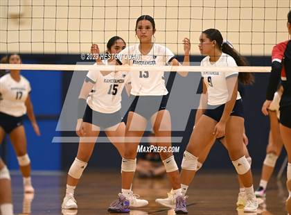 Thumbnail 2 in 'Iolani @ Kamehameha Kapalama photogallery.