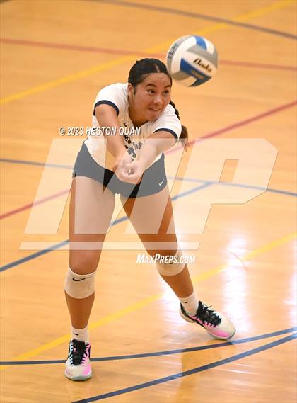 Thumbnail 2 in 'Iolani @ Kamehameha Kapalama photogallery.
