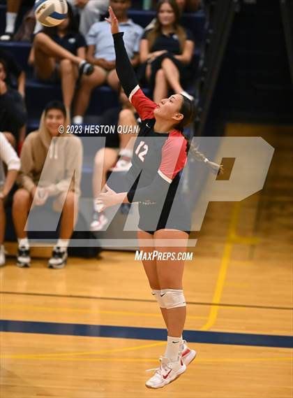 Thumbnail 3 in 'Iolani @ Kamehameha Kapalama photogallery.